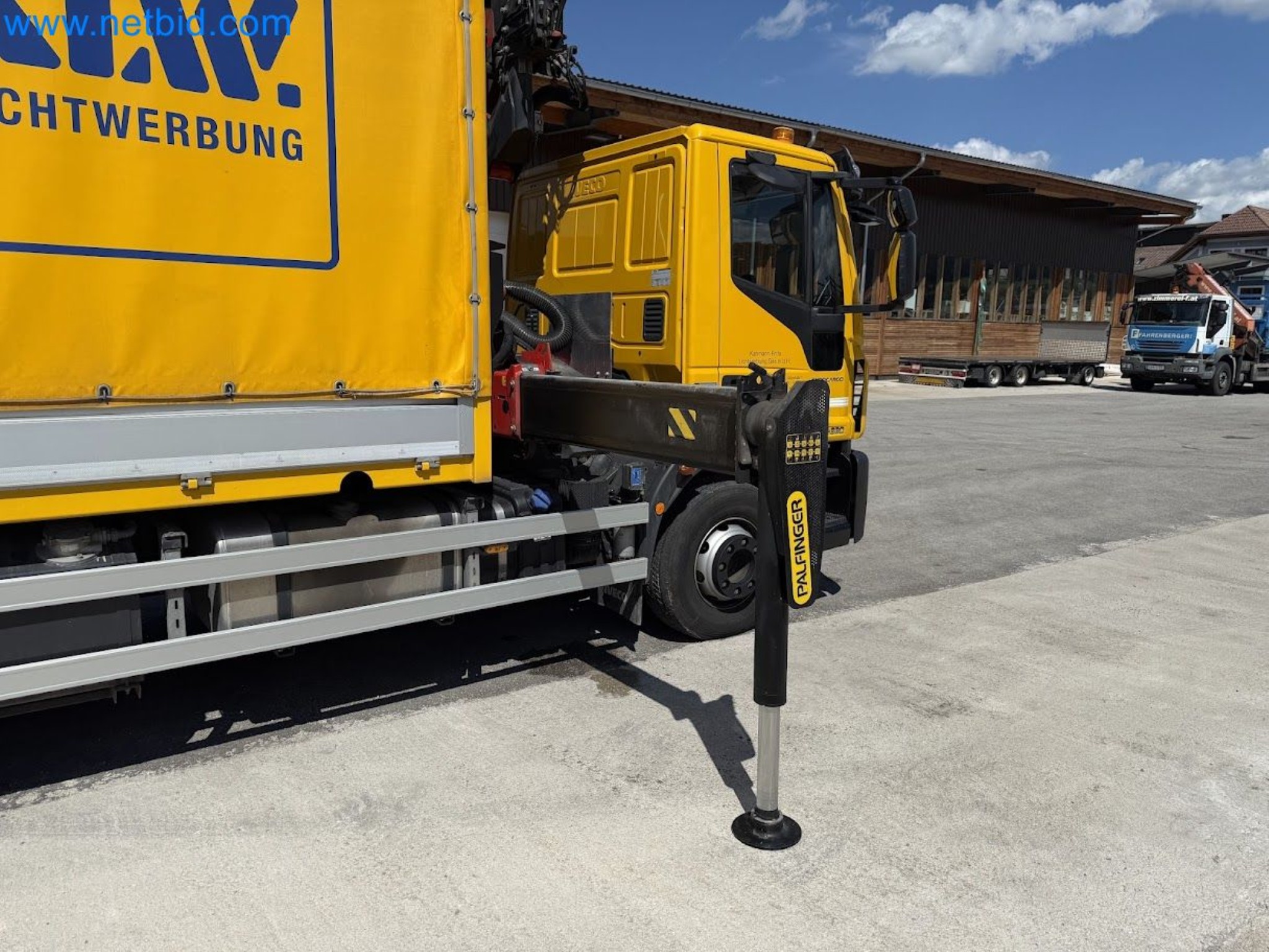 Ciężarówka IVECO 160-320 Eurocargo z żurawiem załadunkowym Palfinger PK 18002-EH B Power Link Plus-8