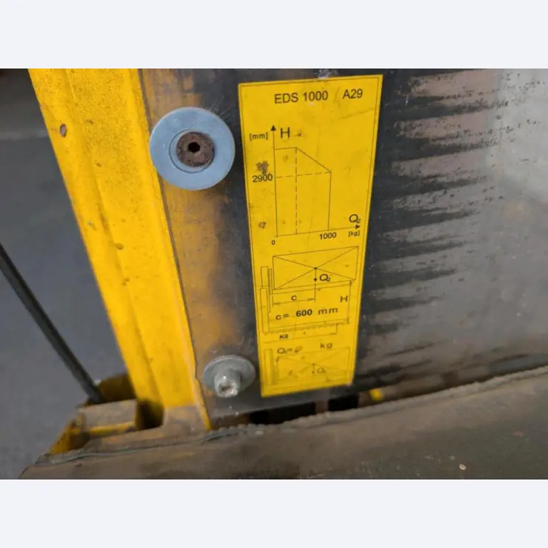 div. Hoch- und Niederhubwagen aus einem Lagerbestand-5