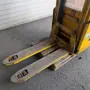 thumbnail-div. Hoch- und Niederhubwagen aus einem Lagerbestand-6