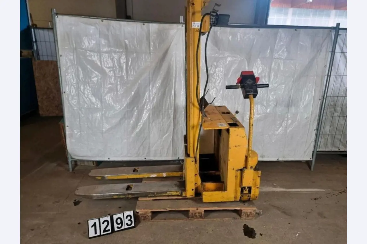 Various high and low lift trucks from stock-1