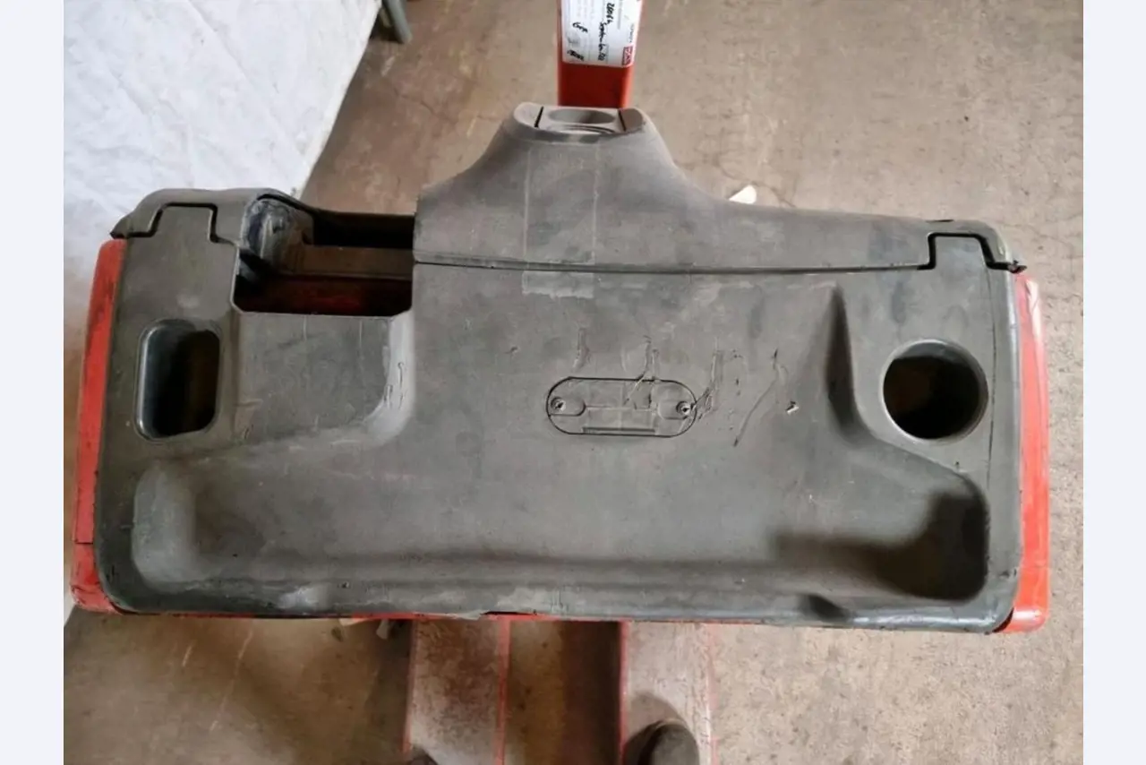 Various high and low lift trucks from stock-4