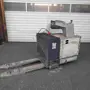 thumbnail-div. Hoch- und Niederhubwagen aus einem Lagerbestand-1