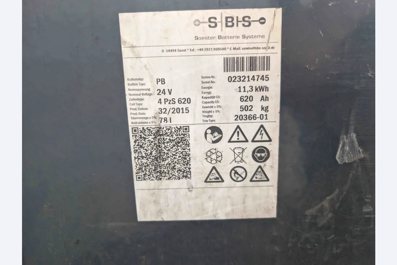 Various high and low lift trucks from stock-3