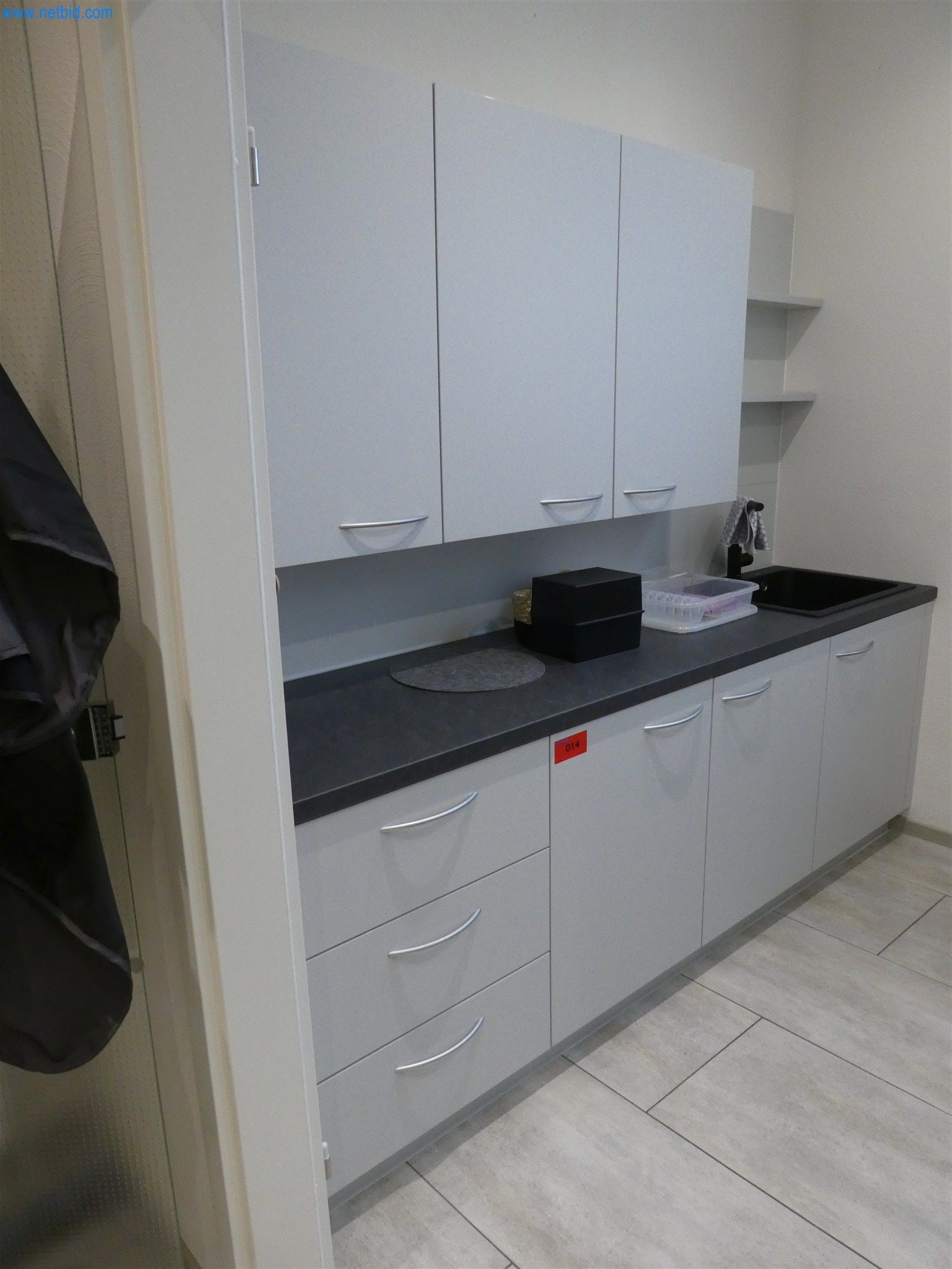 Stroje pro stavebnictví, dopravu, kancelářské vybavení-1