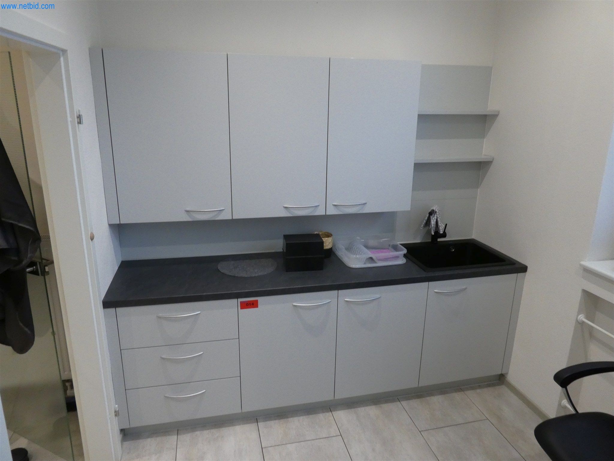 Stroje pro stavebnictví, dopravu, kancelářské vybavení-2