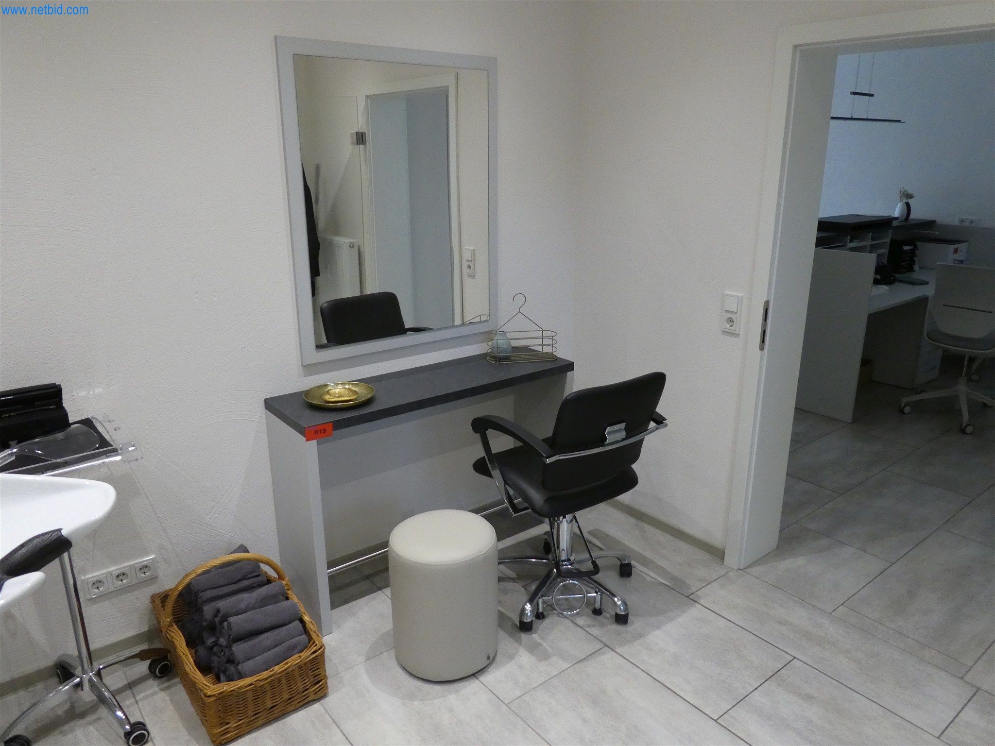 Stroje pro stavebnictví, dopravu, kancelářské vybavení-1