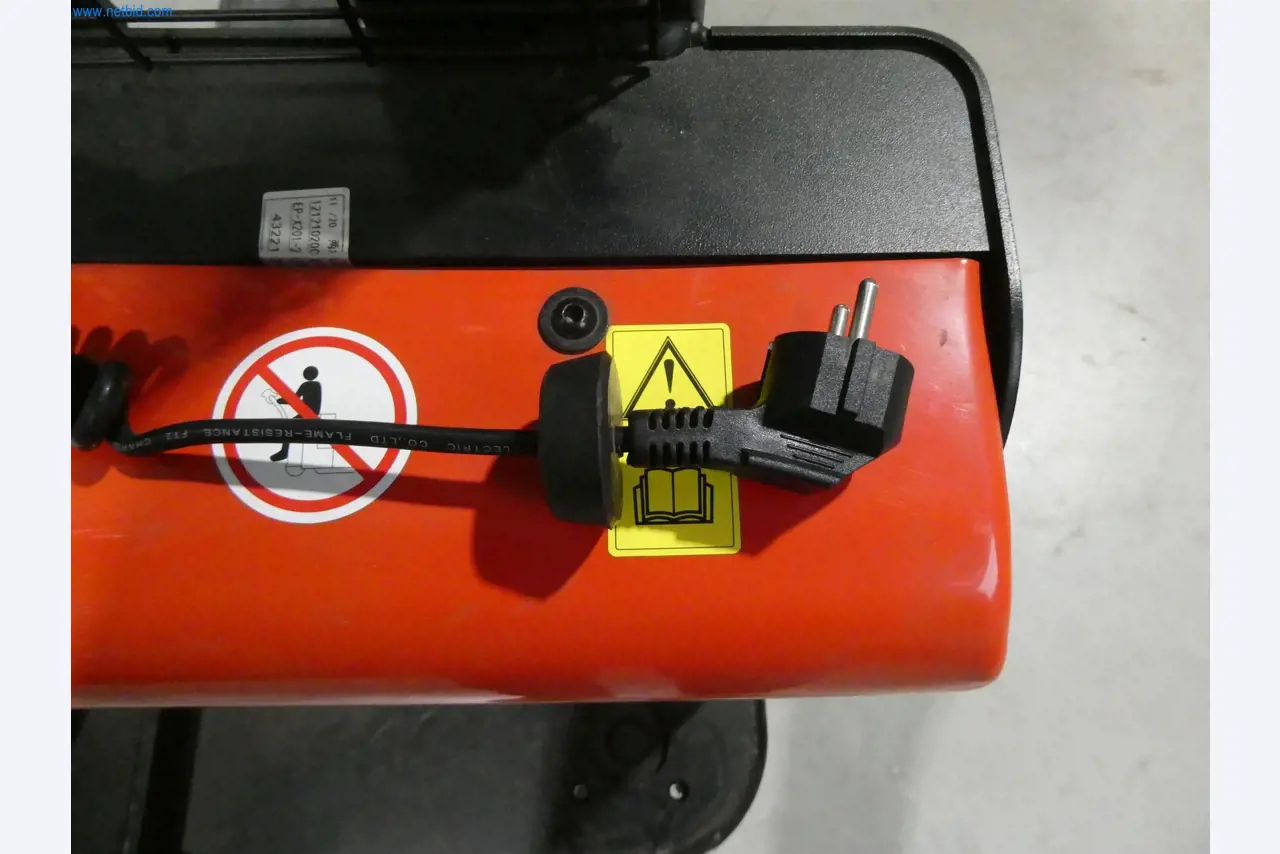 Stroje pro stavebnictví, dopravu, kancelářské vybavení-5