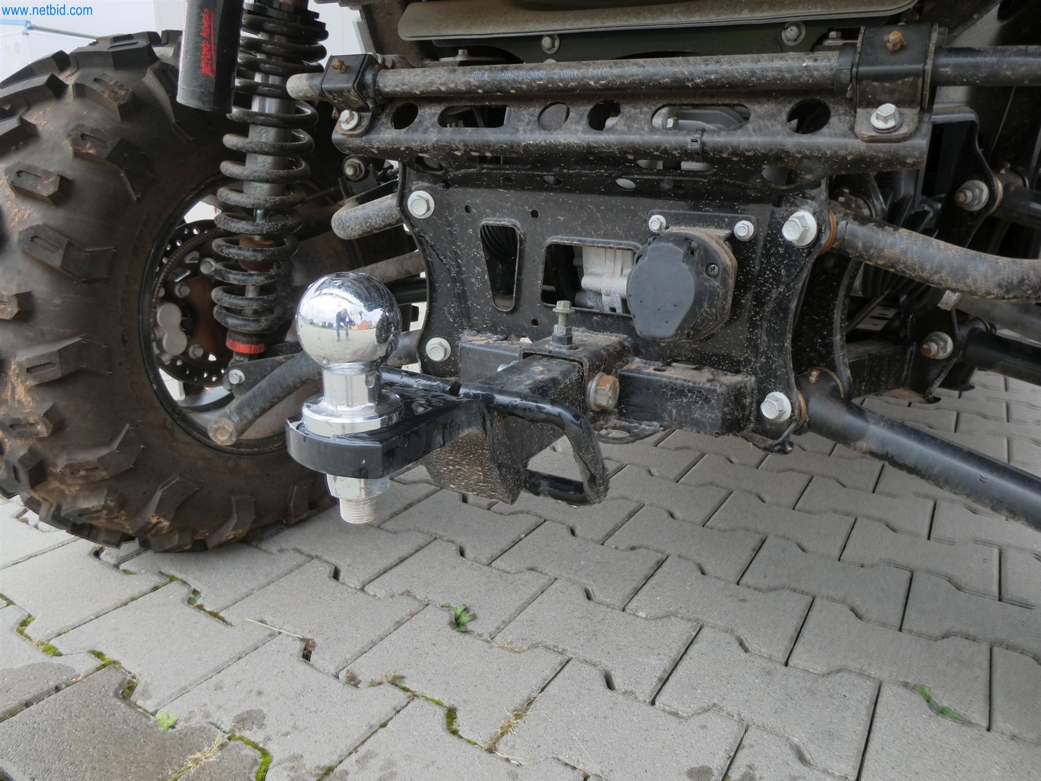 Maszyny budowlane, transportowe, sprzęt biurowy-19