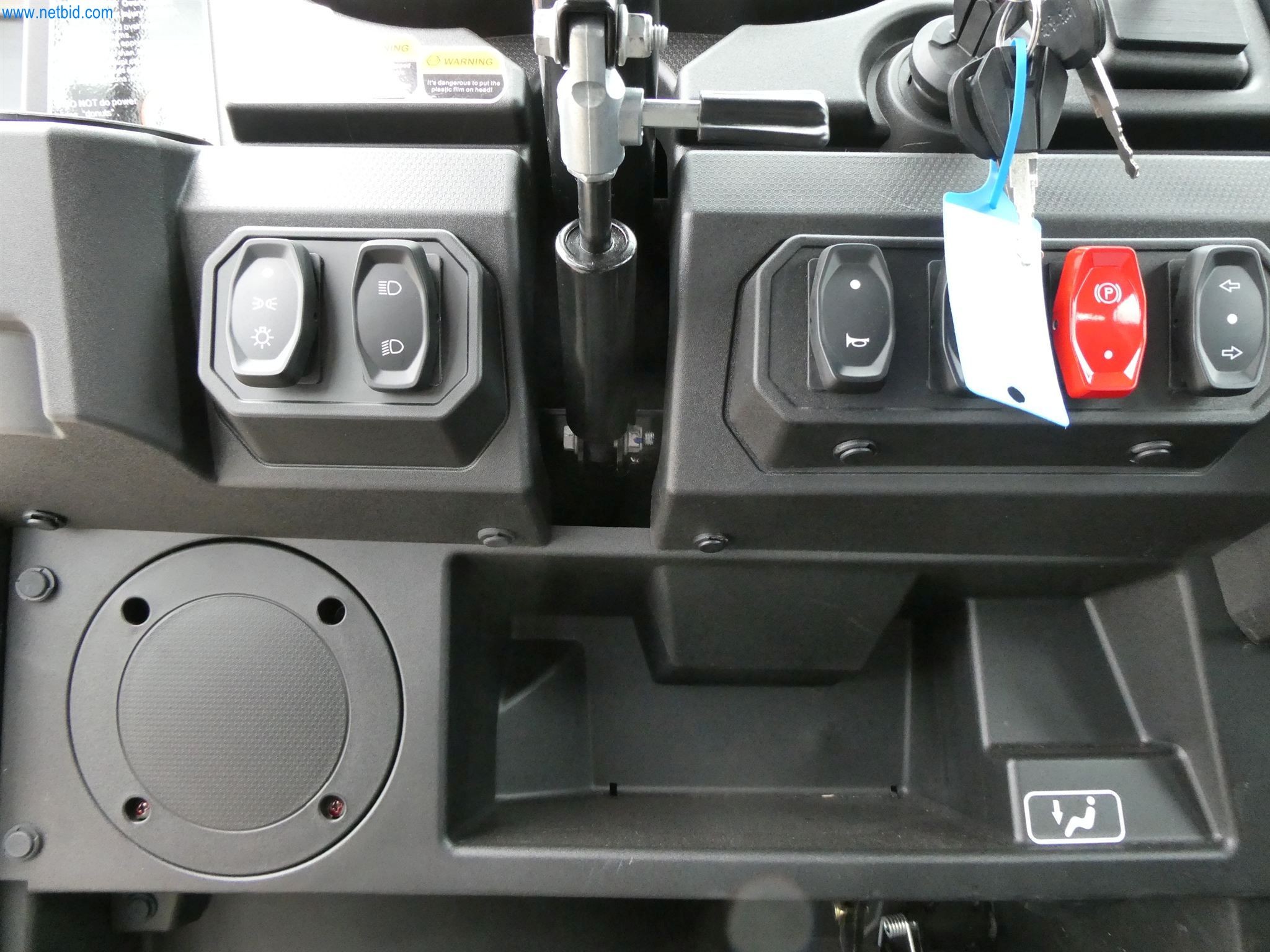 Maszyny budowlane, transportowe, sprzęt biurowy-3