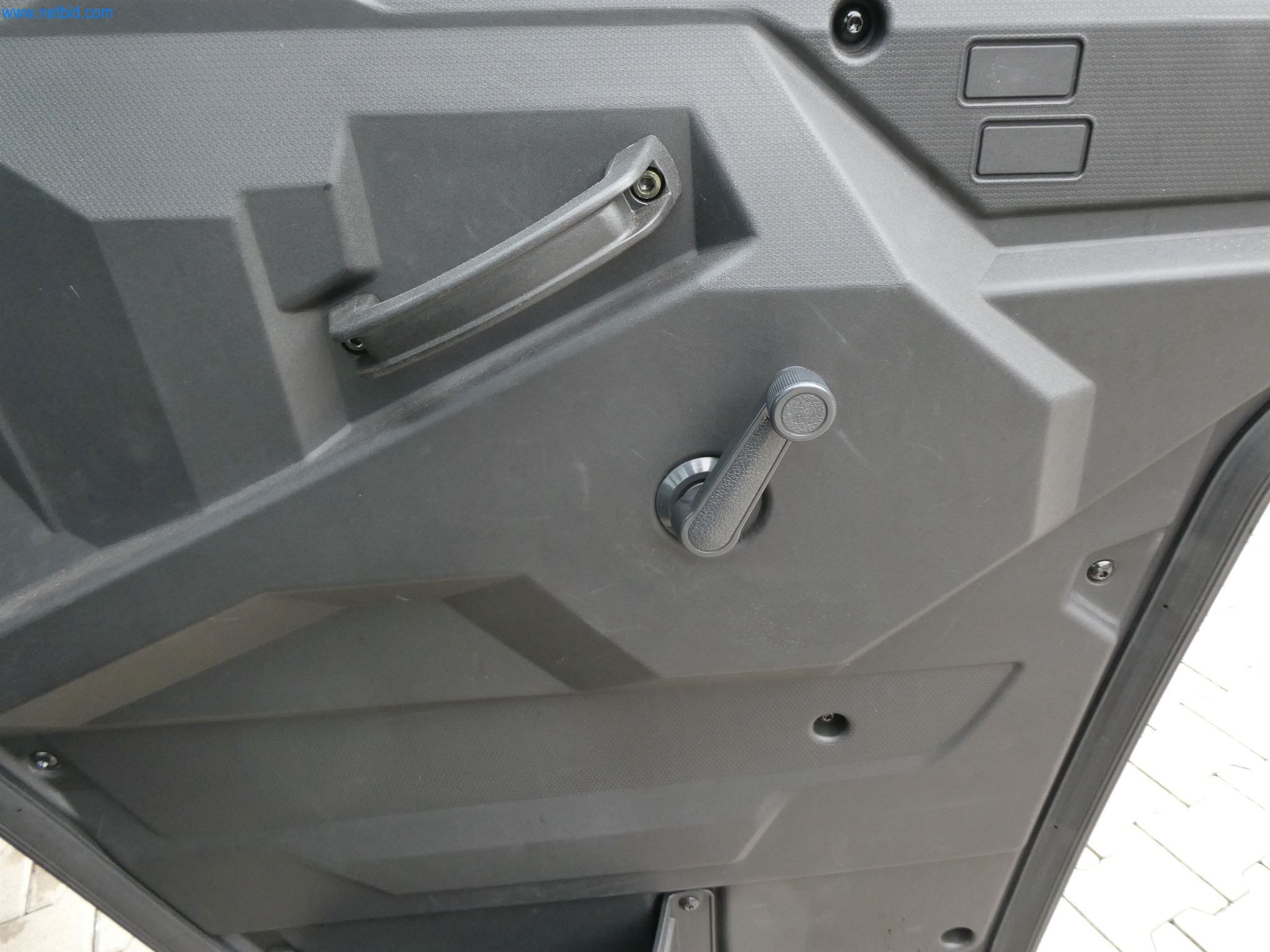 Maszyny budowlane, transportowe, sprzęt biurowy-8