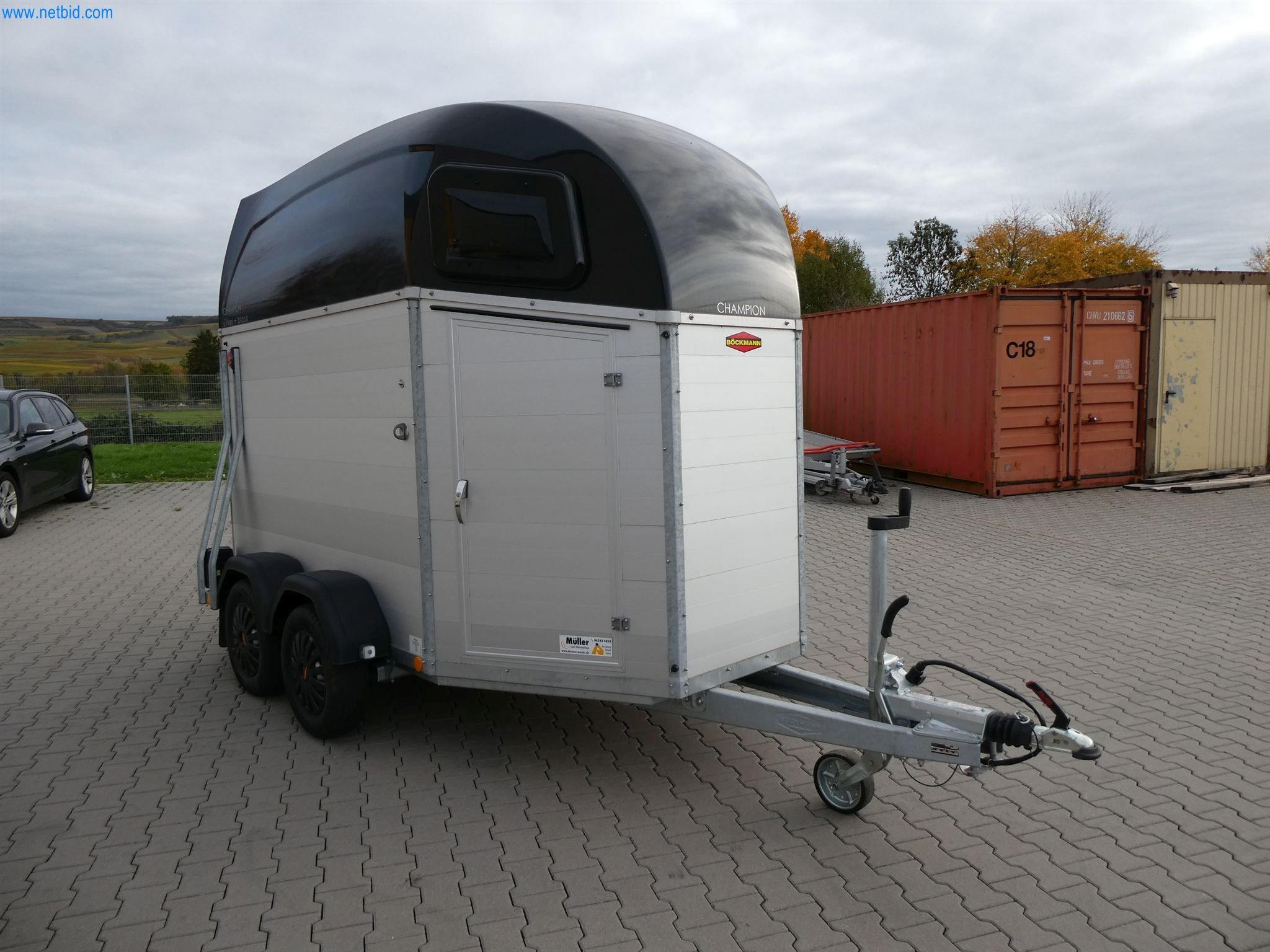 Maszyny budowlane, transportowe, sprzęt biurowy-2