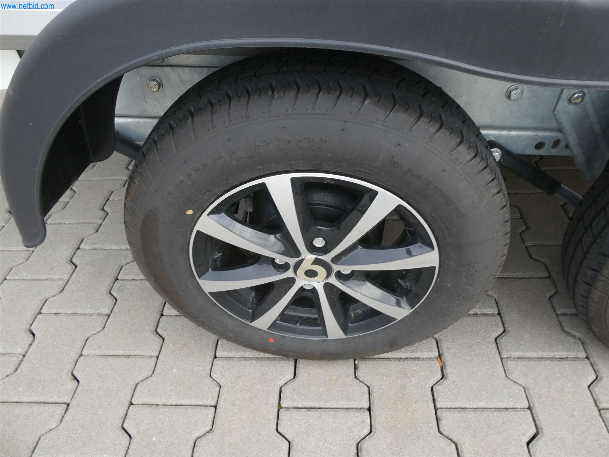 Maszyny budowlane, transportowe, sprzęt biurowy-13