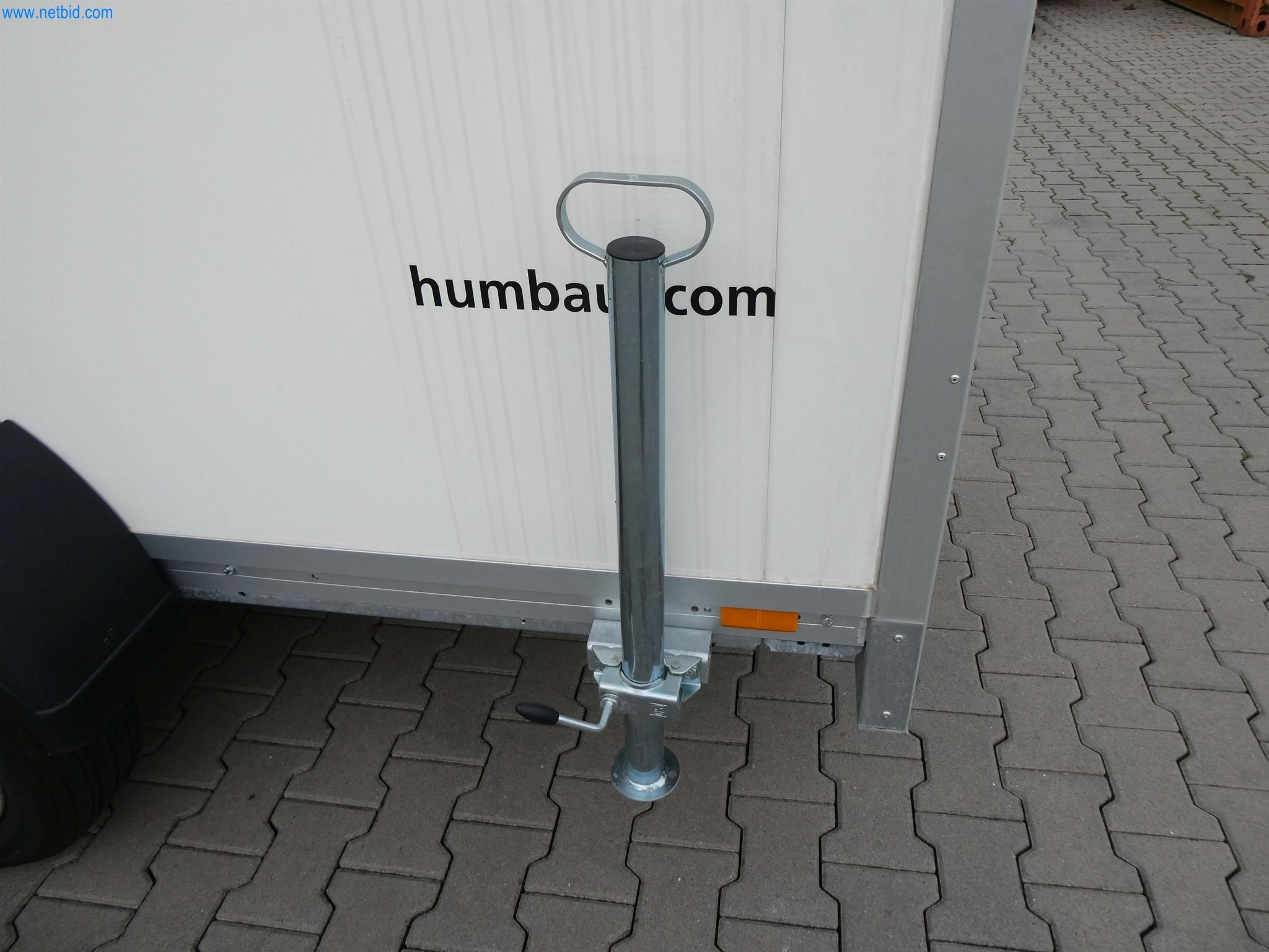 Maszyny budowlane, transportowe, sprzęt biurowy-4