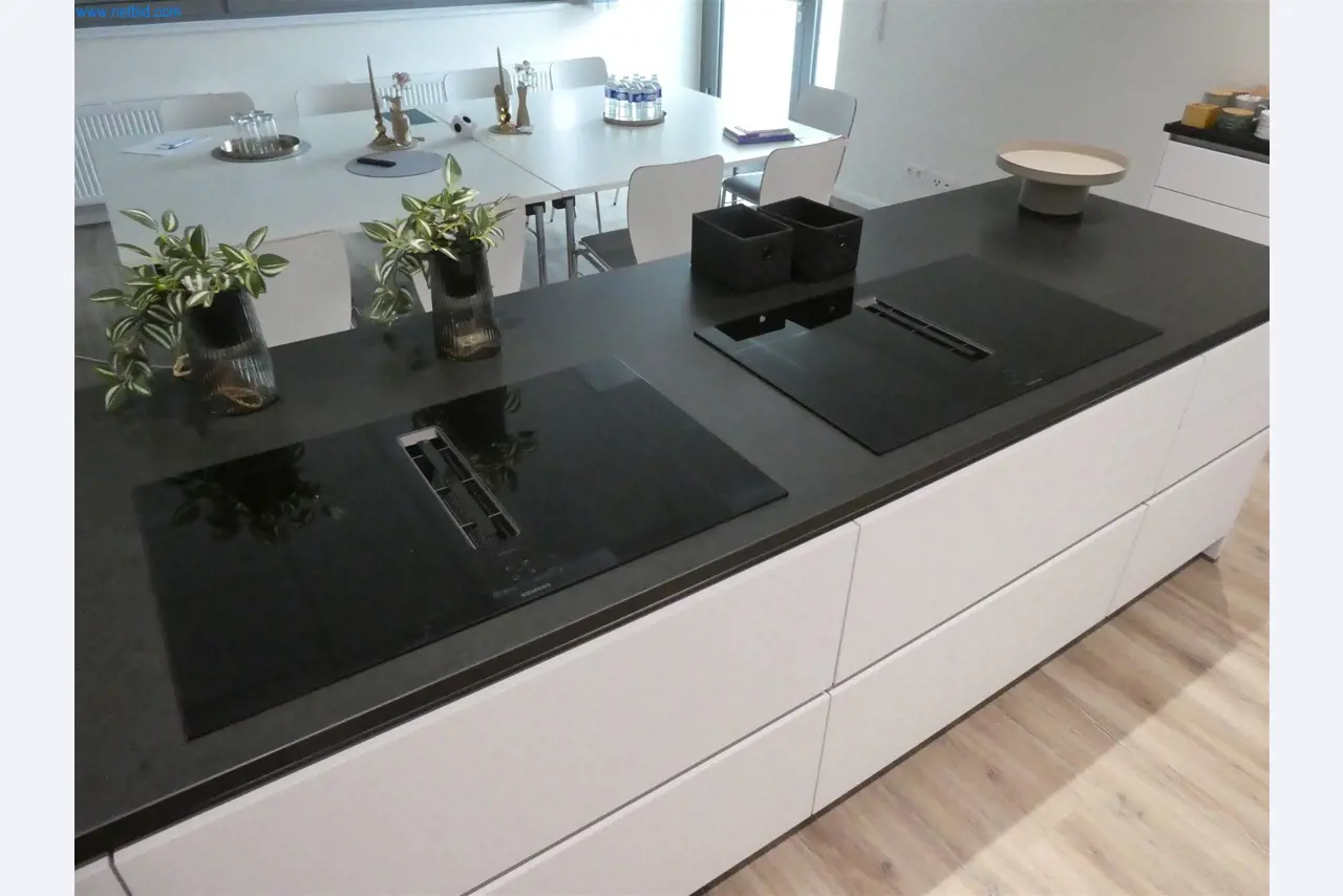 Maszyny budowlane, transportowe, sprzęt biurowy-13