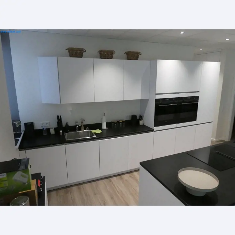 Maszyny budowlane, transportowe, sprzęt biurowy-6