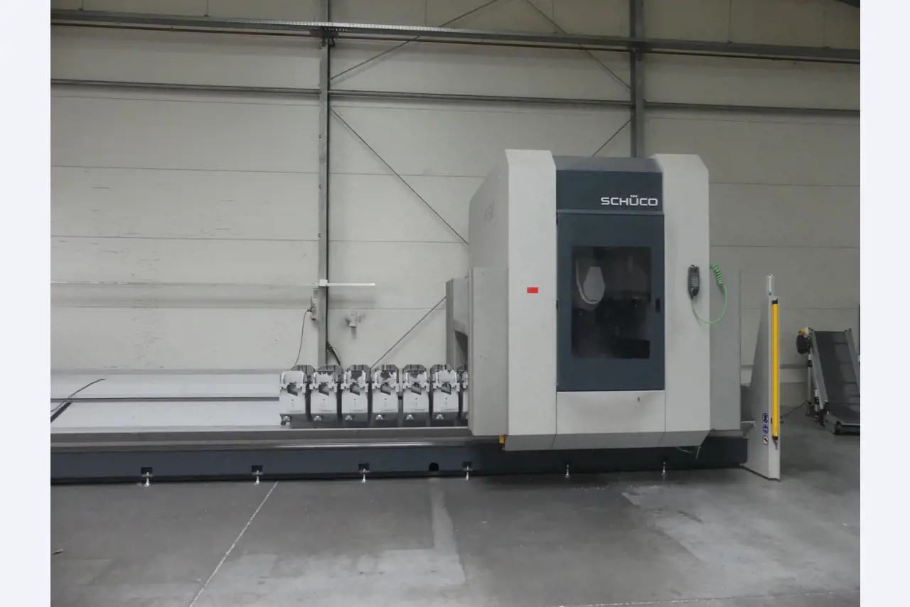 Workshop equipment and accessories from a former metal construction company-1