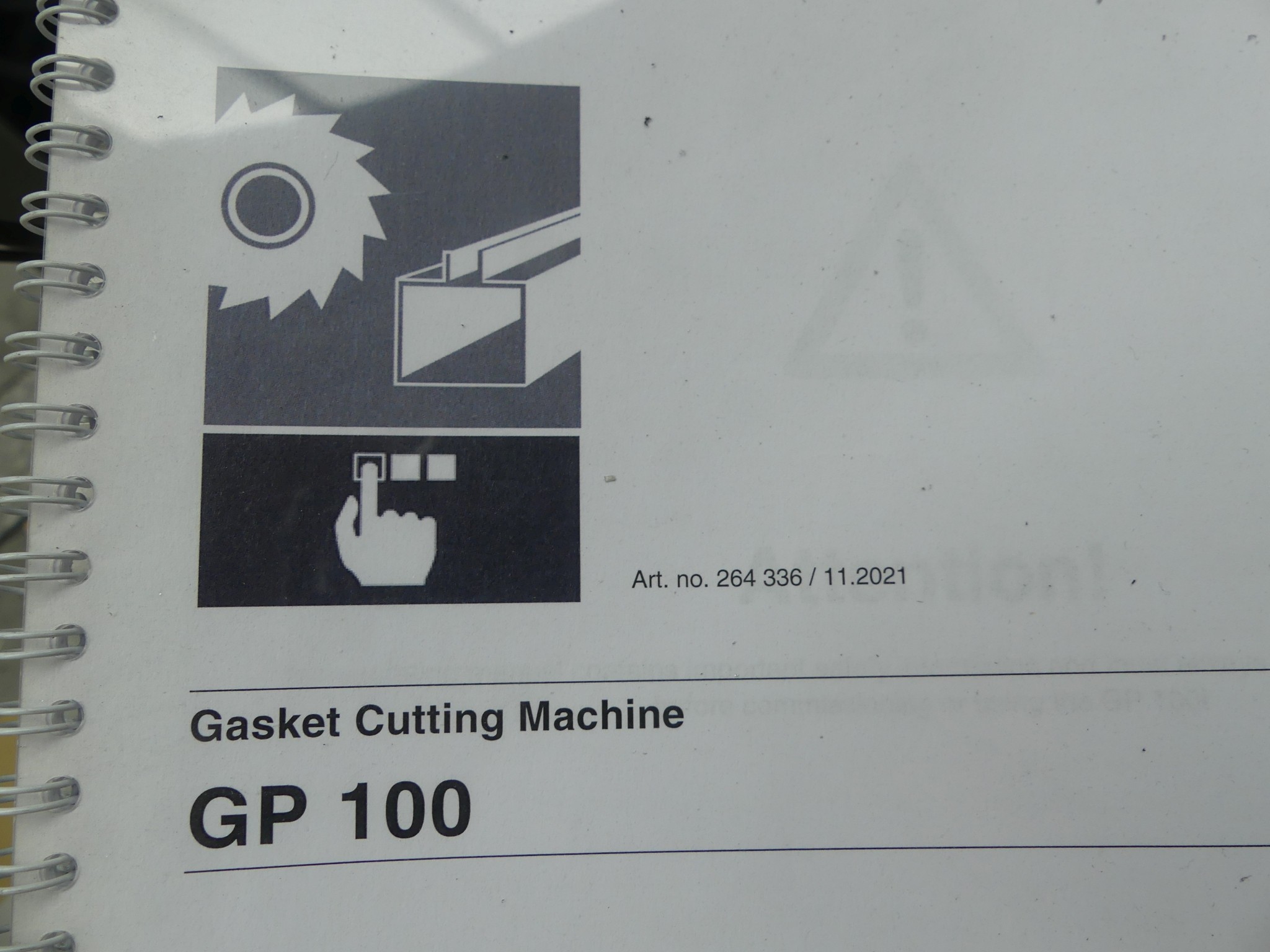 Oprema in dodatki za delavnico iz nekdanjega podjetja za kovinske konstrukcije-2