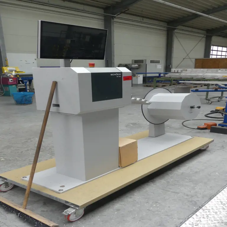 Máquina de corte de juntas Schüco GP100