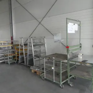 Element regałów mobilnych