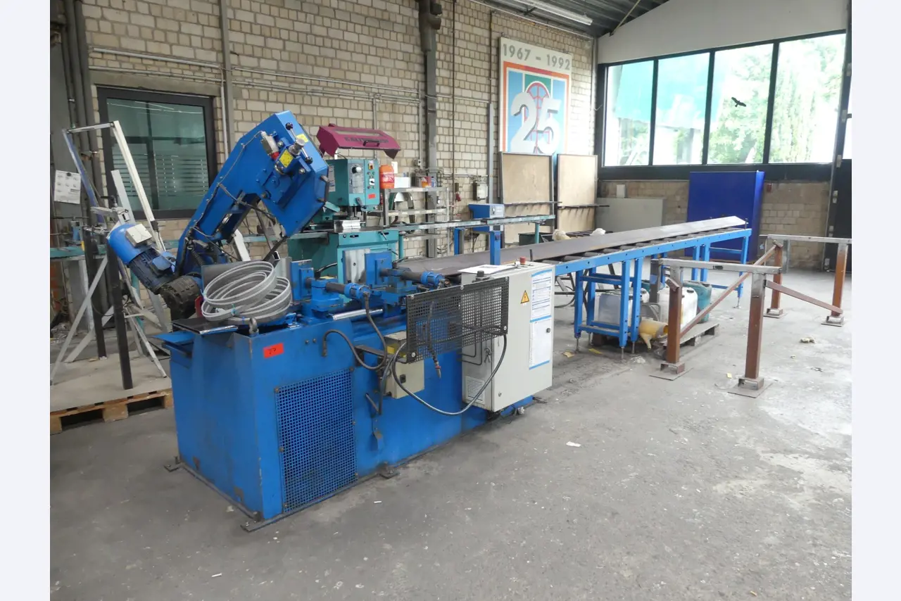 Workshop equipment and accessories from a former metal construction company-1