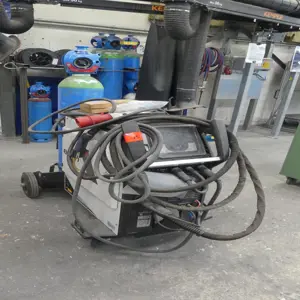 Wieloprocesowa spawarka impulsowa MIG/MAG EWM Phoenix XQ 400 C+