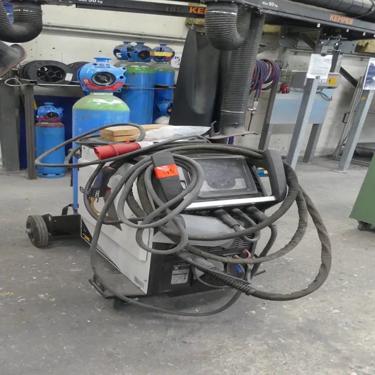 Wieloprocesowa spawarka impulsowa MIG/MAG EWM Phoenix XQ 400 C+