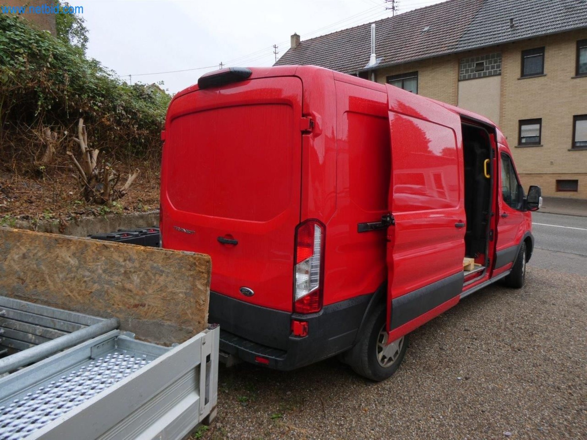 Zusatzposition online:<br>gepflegtes Bearbeitungszentrum-4