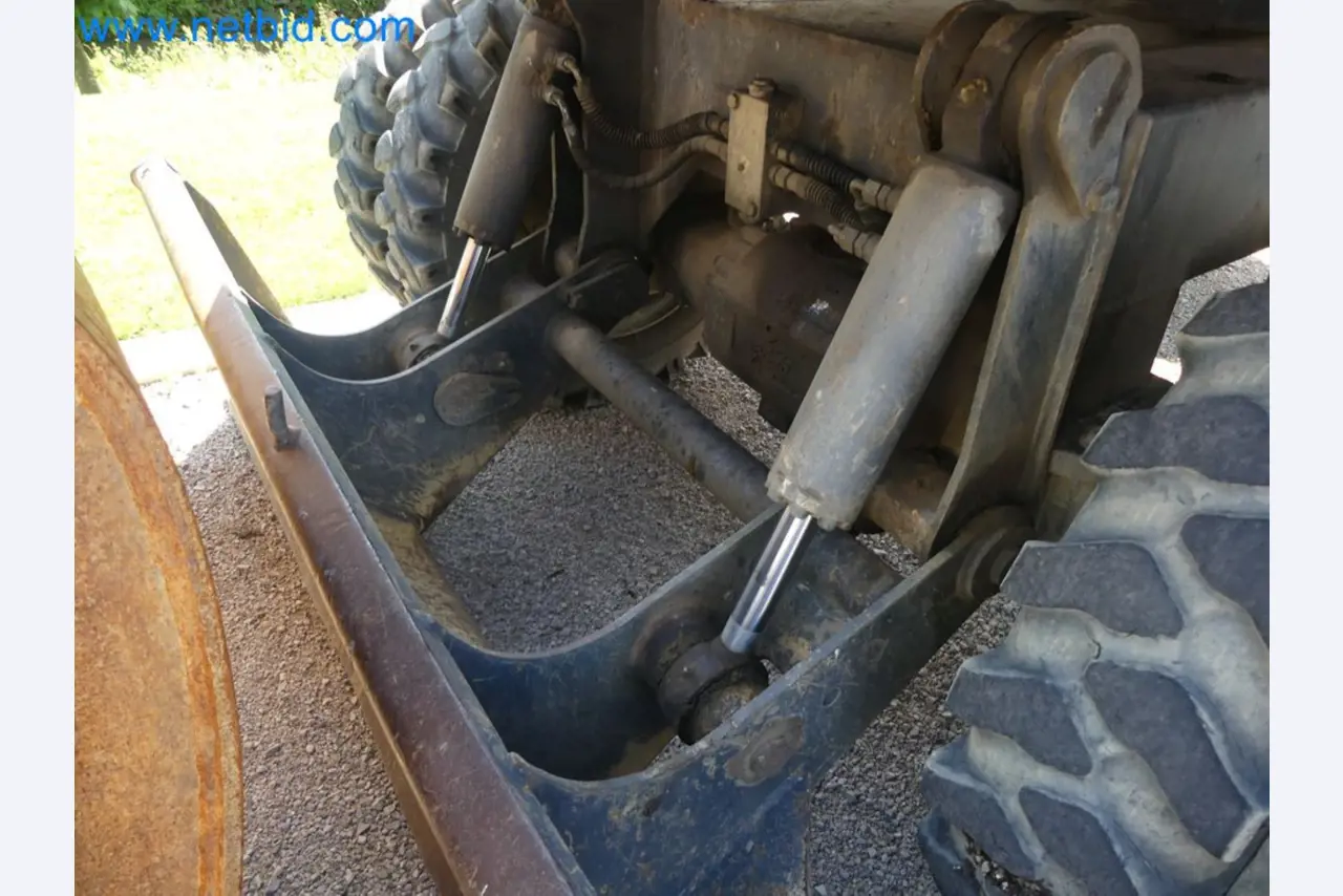 Koparka TAKEUCHI TB 175 W-25