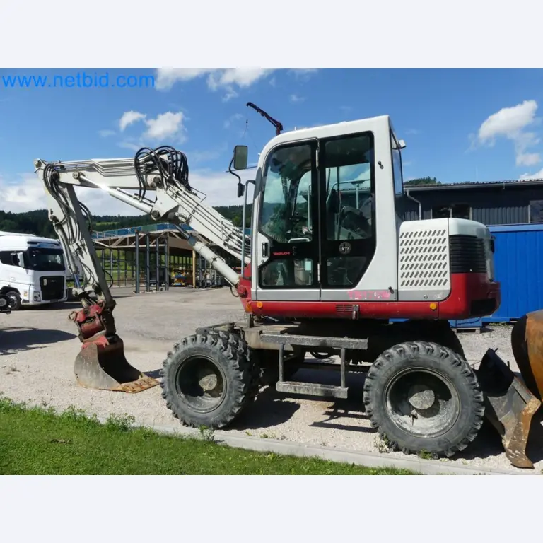 Koparka TAKEUCHI TB 175 W-44