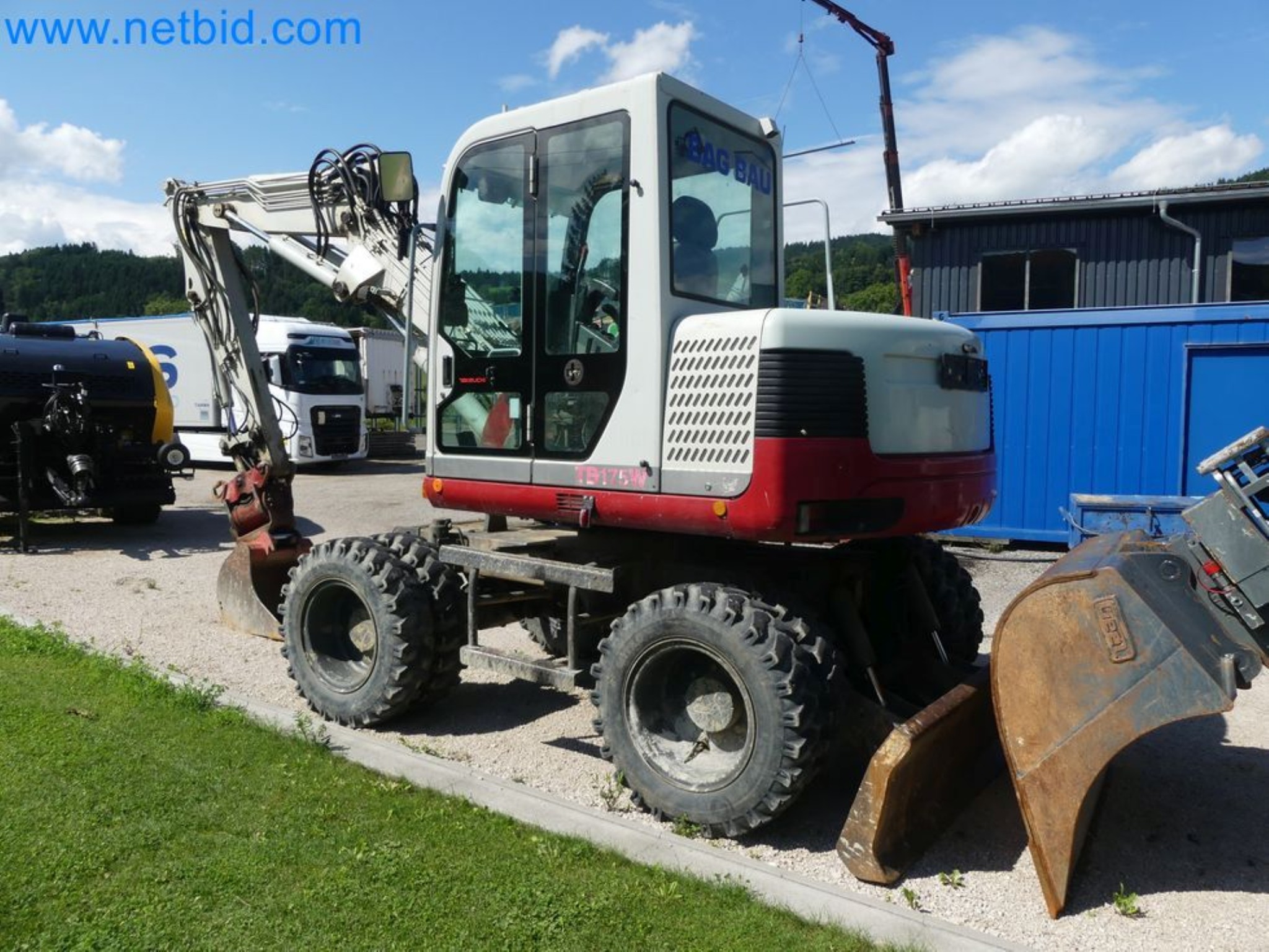 Excavator TAKEUCHI TB 175 W-45
