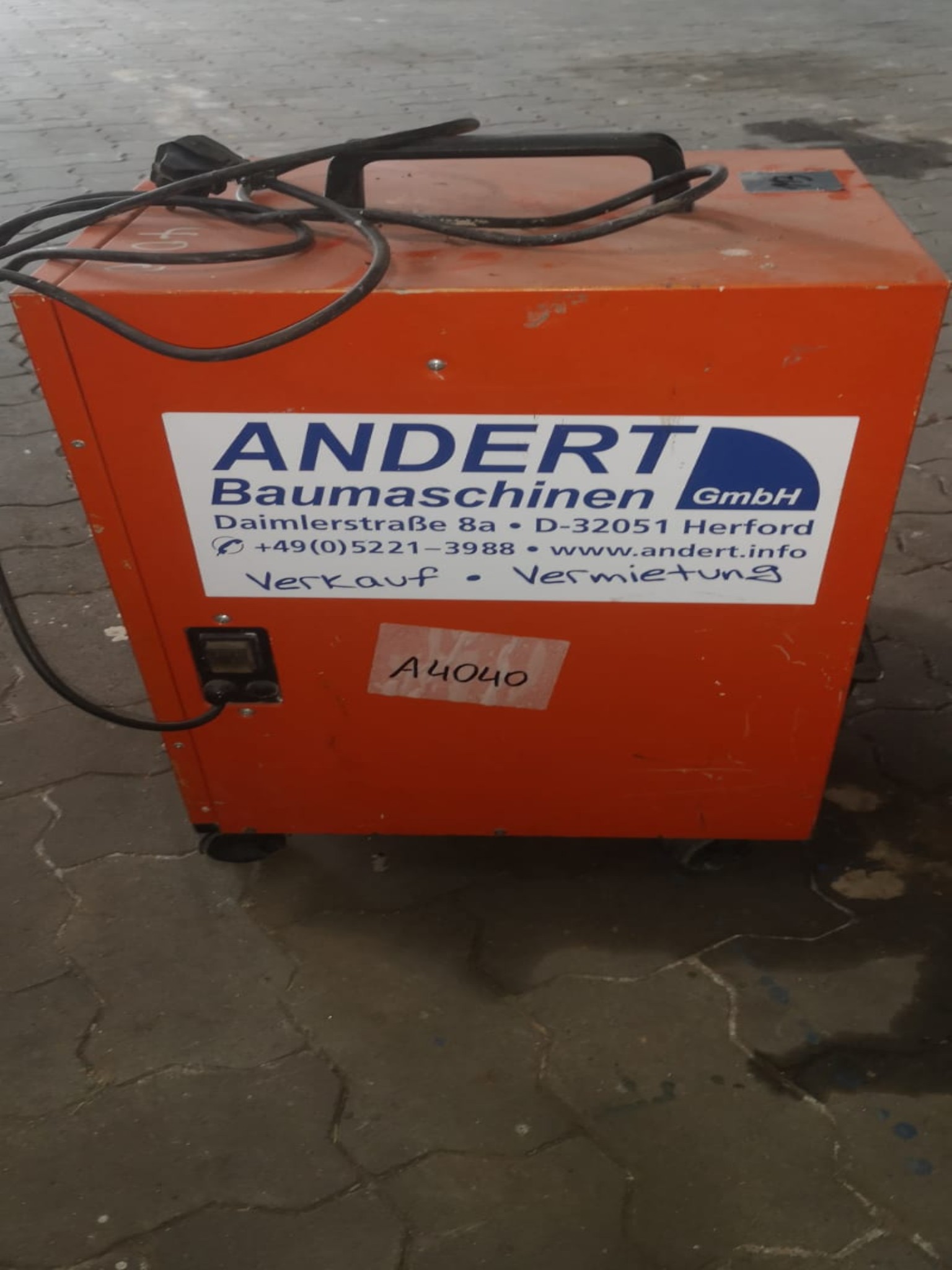 div. Werkstatteinrichtung, Fahrzeuge und Lagerbestand-2