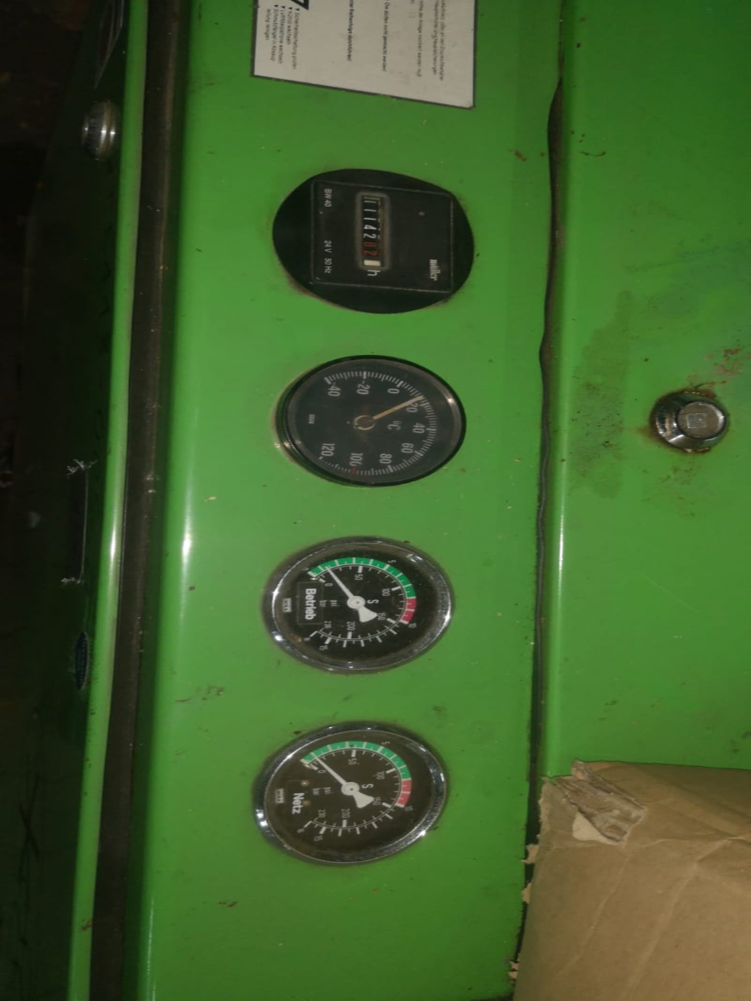 div. Werkstatteinrichtung, Fahrzeuge und Lagerbestand-2