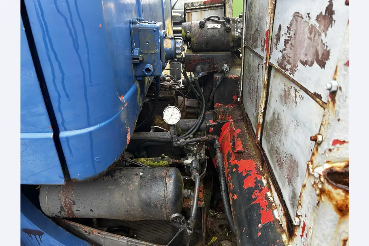 various cars, trucks, motorcycles, work machines and factory equipment-4