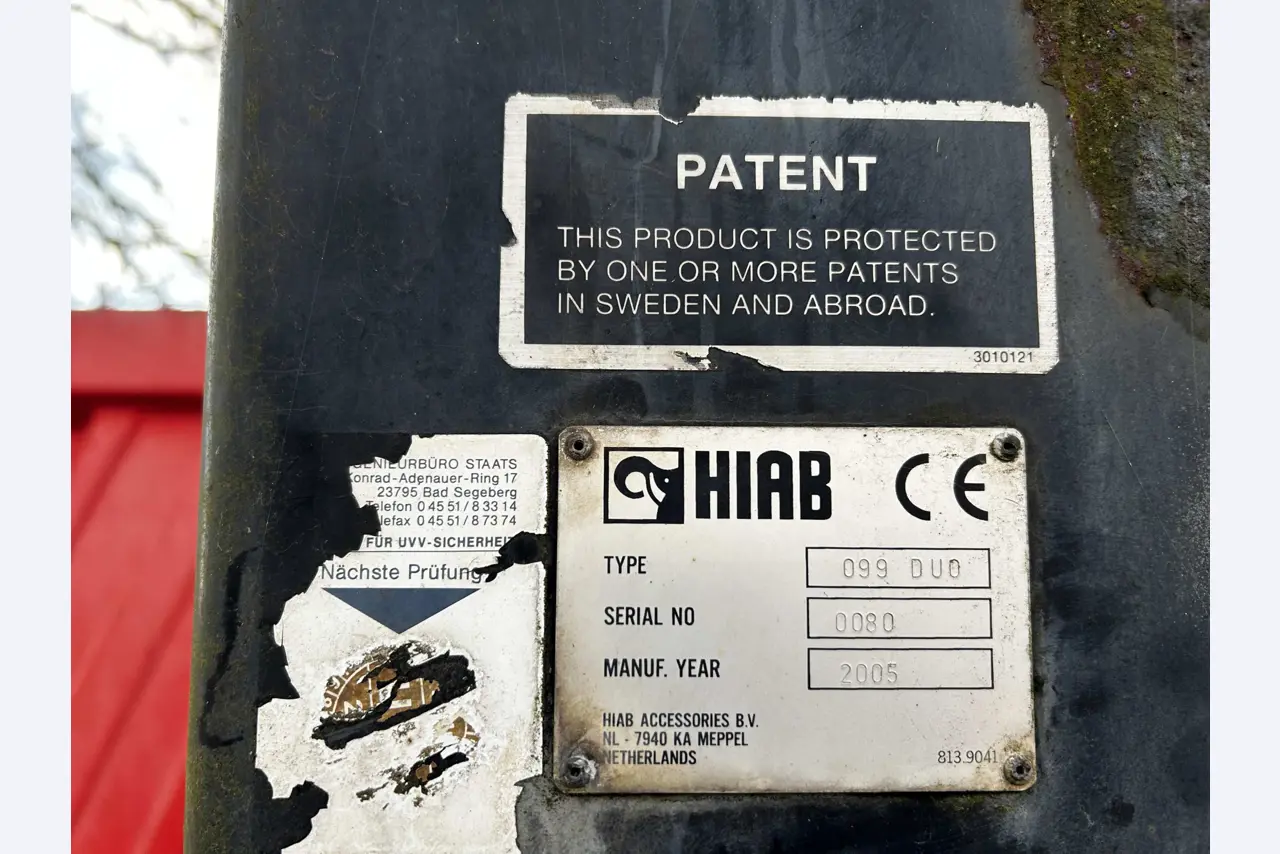 various cars, trucks, motorcycles, work machines and factory equipment-19