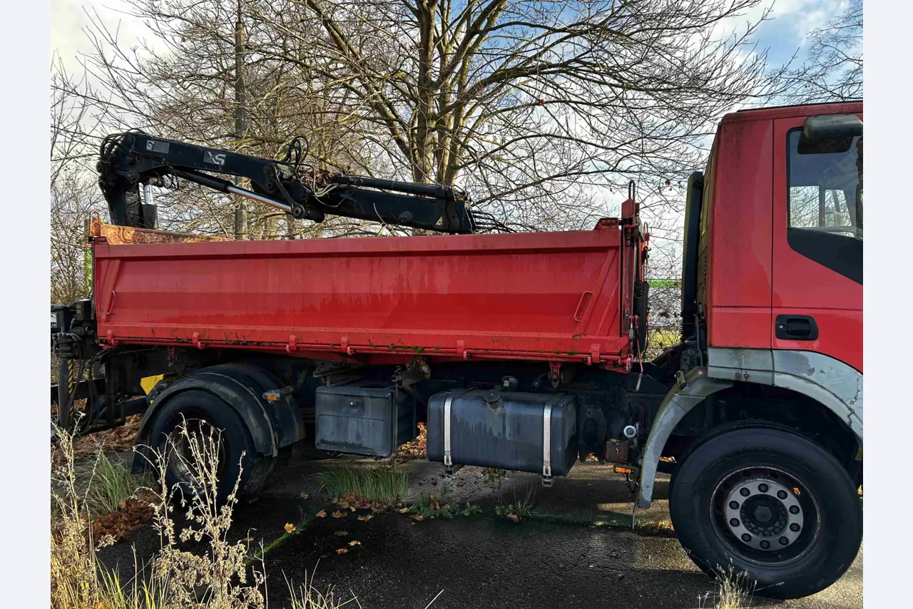 various cars, trucks, motorcycles, work machines and factory equipment-4