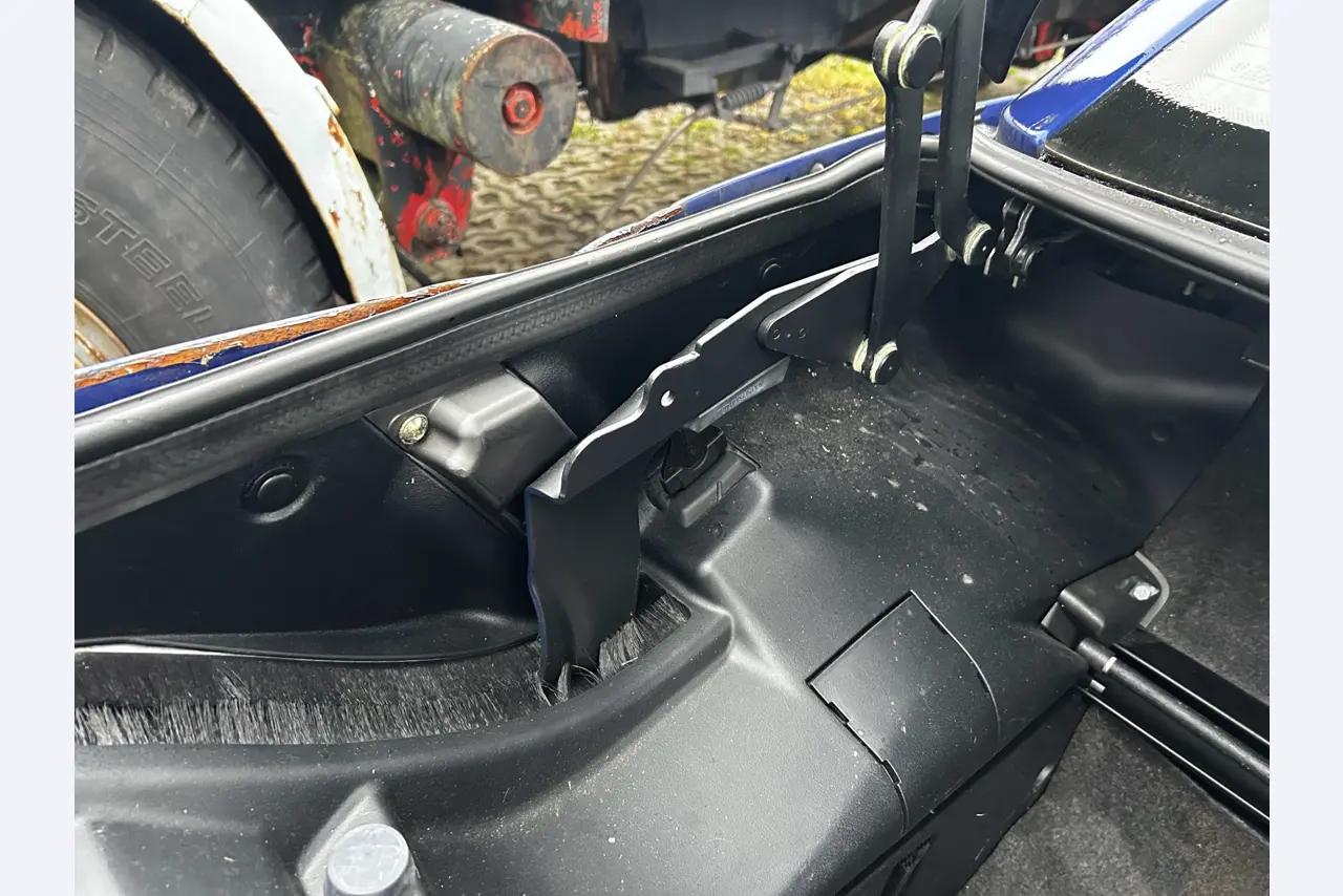 various cars, trucks, motorcycles, work machines and factory equipment-15