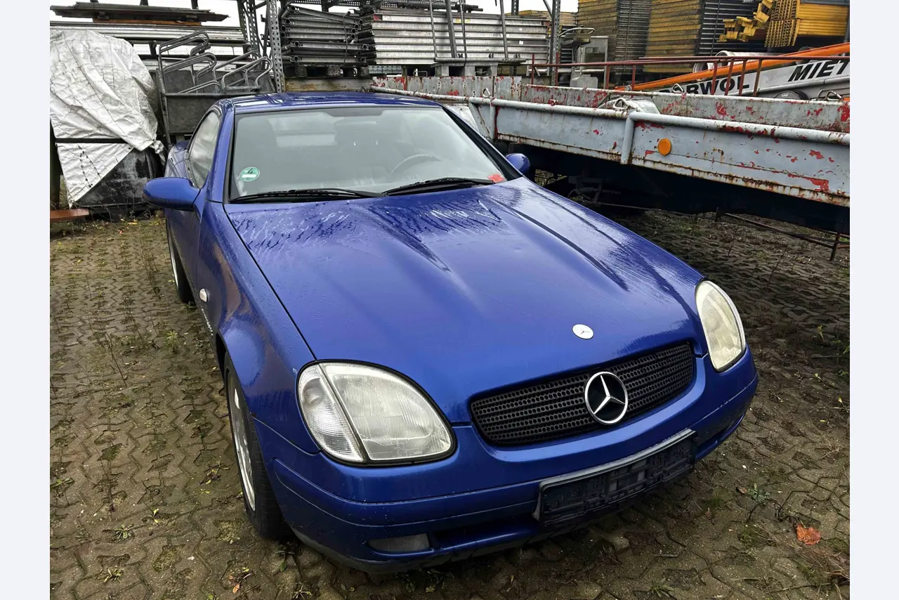 various cars, trucks, motorcycles, work machines and factory equipment-2