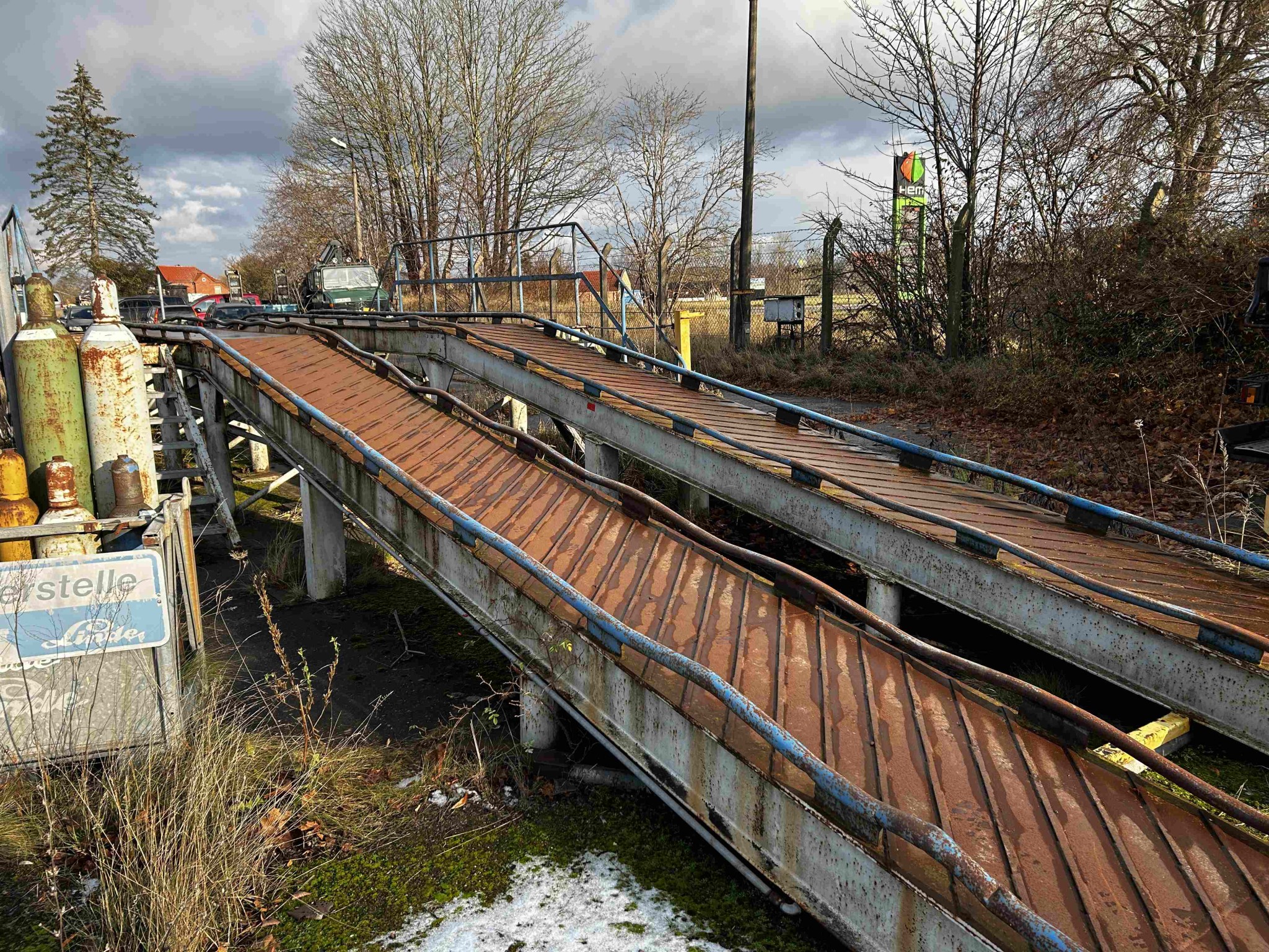 various cars, trucks, motorcycles, work machines and factory equipment-2