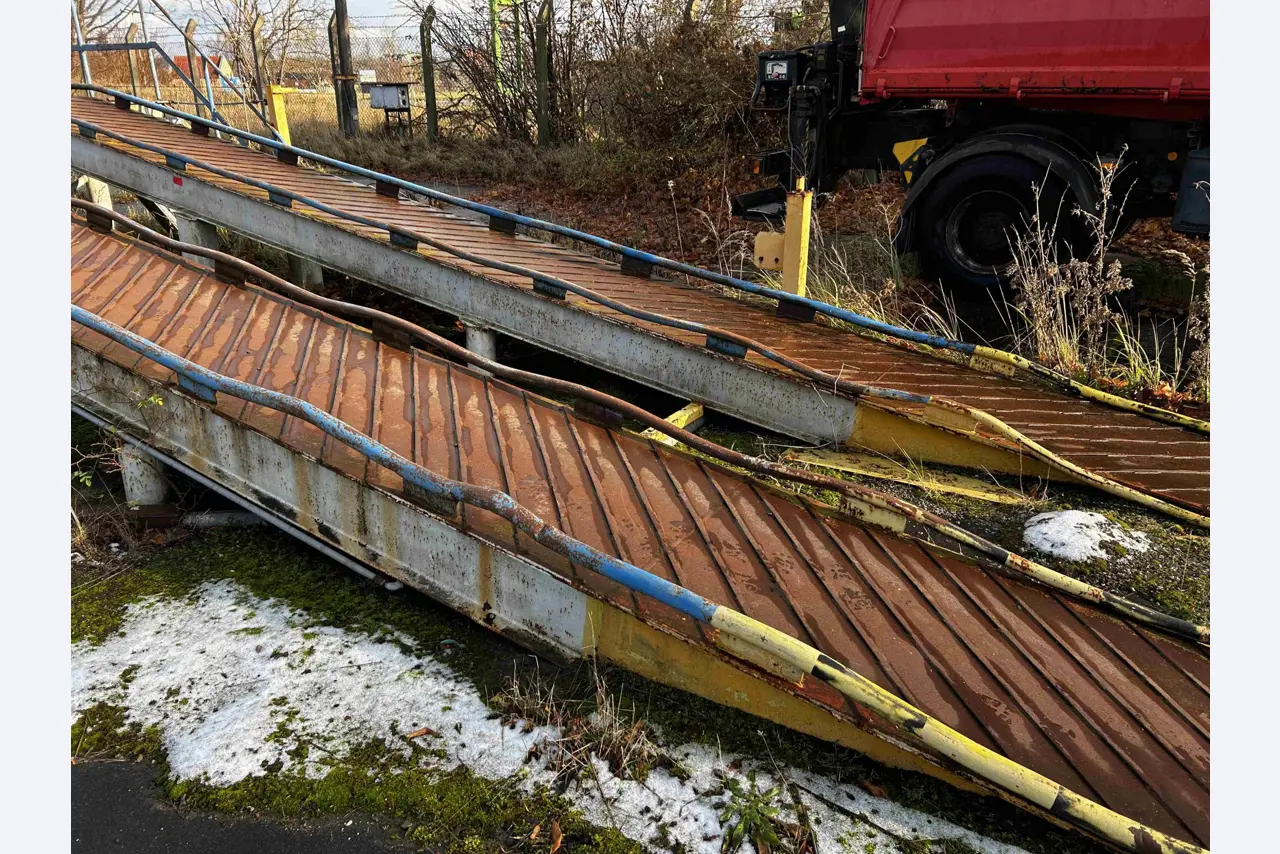 various cars, trucks, motorcycles, work machines and factory equipment-3