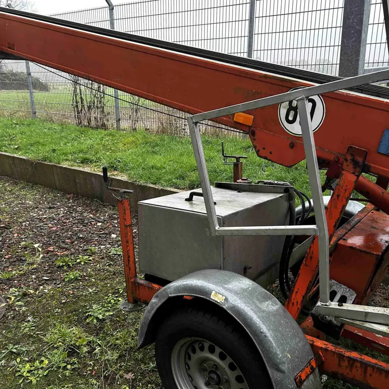 mob. Freight elevator (ZANH working machine) Albert Böcker HD 26