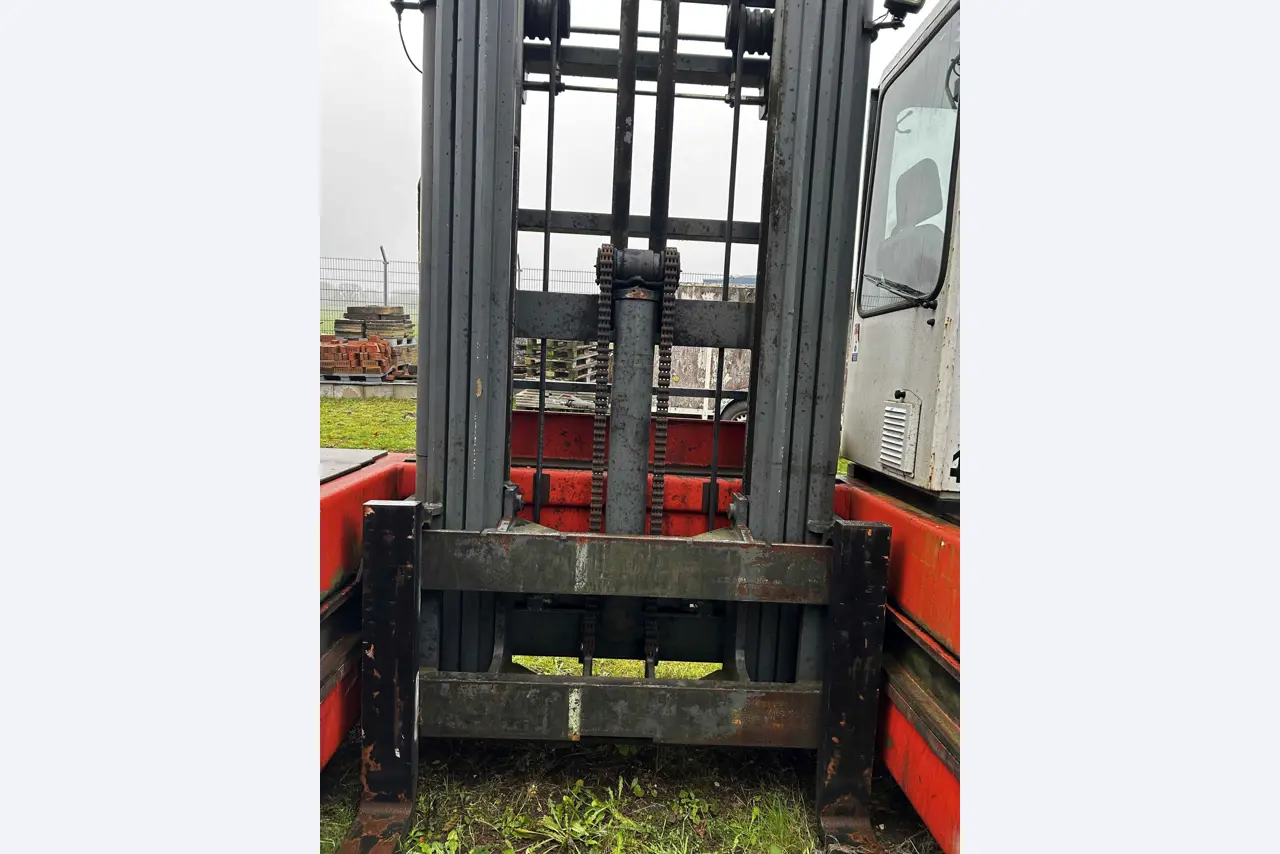 various cars, trucks, motorcycles, work machines and factory equipment-3