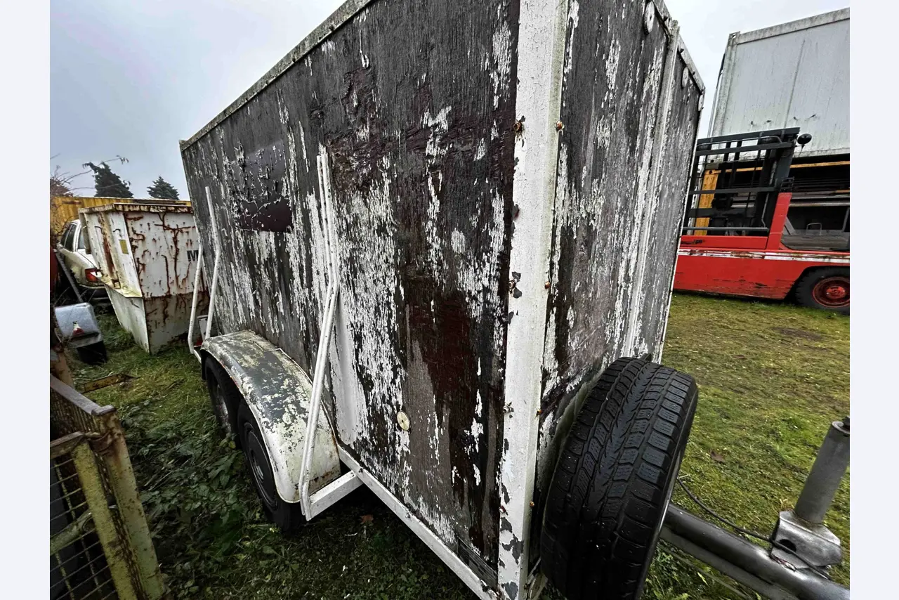 various cars, trucks, motorcycles, work machines and factory equipment-4