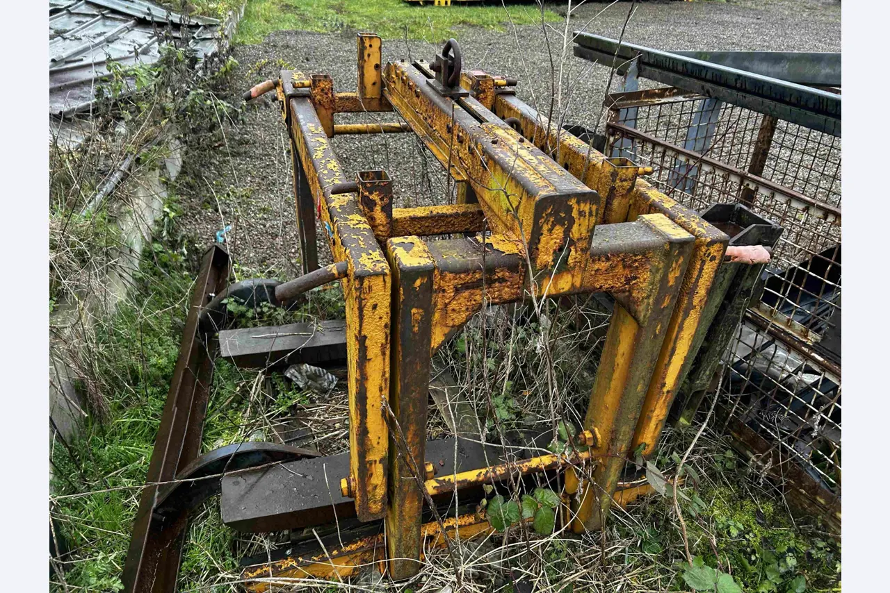 various cars, trucks, motorcycles, work machines and factory equipment-3