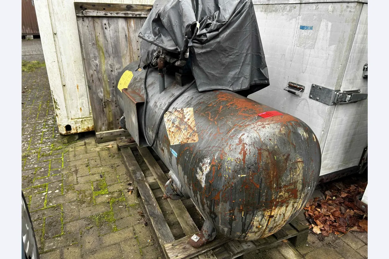 various cars, trucks, motorcycles, work machines and factory equipment-1