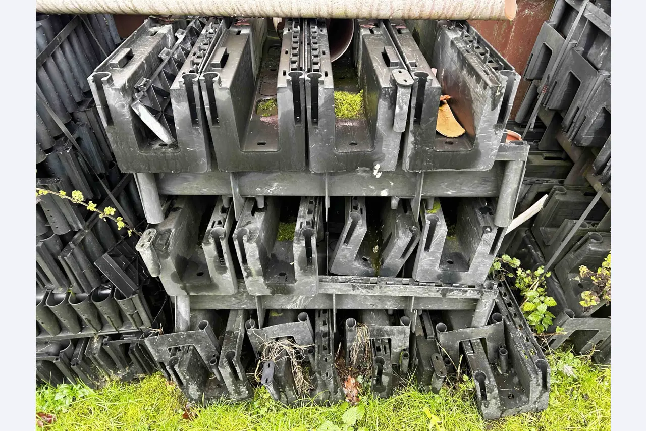 various cars, trucks, motorcycles, work machines and factory equipment-4