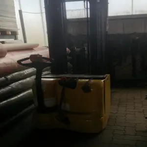 Electric forklift Yale YS16-5398