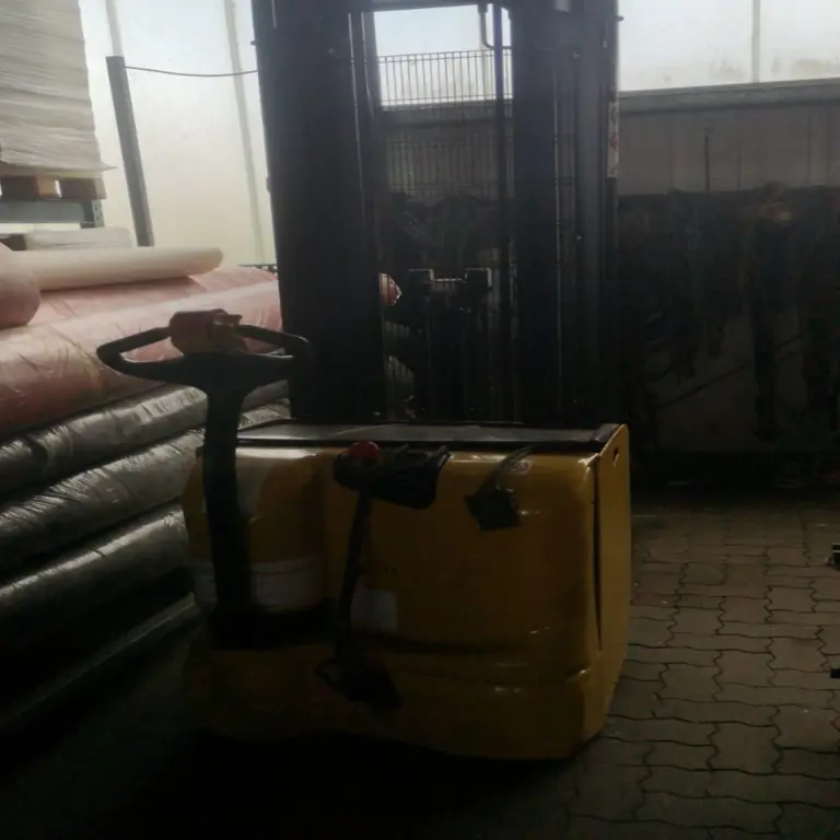 Electric forklift Yale YS16-5398