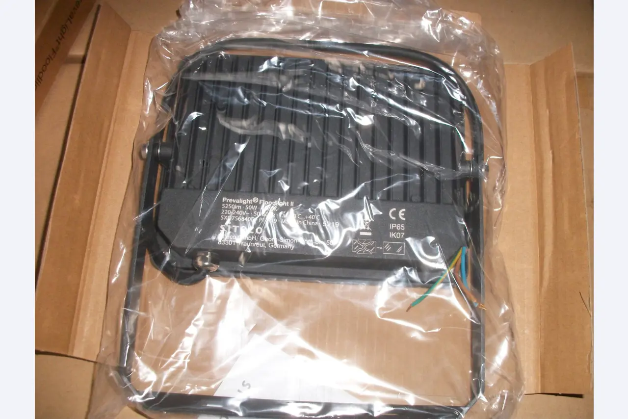 various cars, trucks, motorcycles, work machines and factory equipment-34