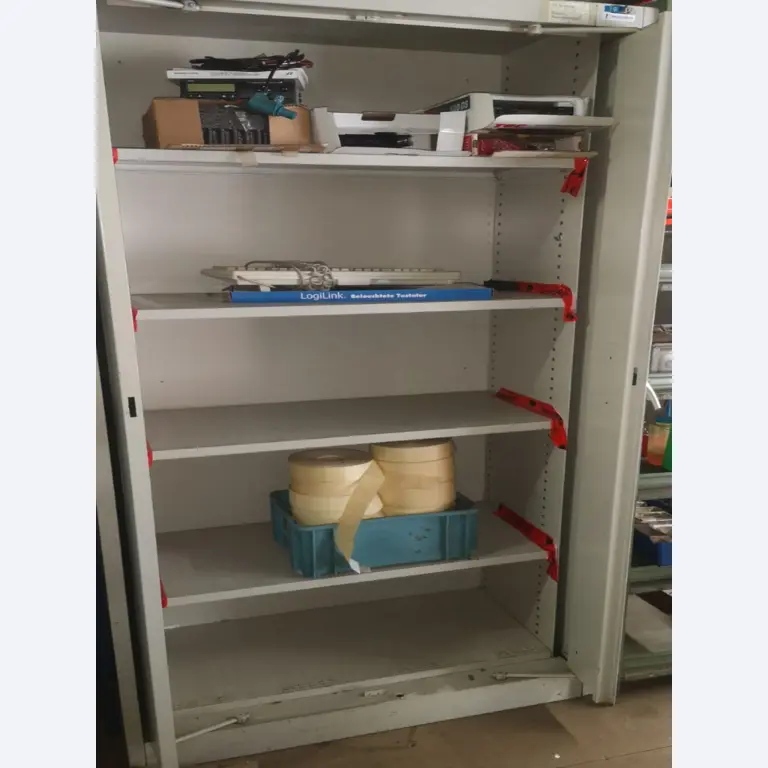 div. Werkstatteinrichtung, Fahrzeuge und Lagerbestand-2