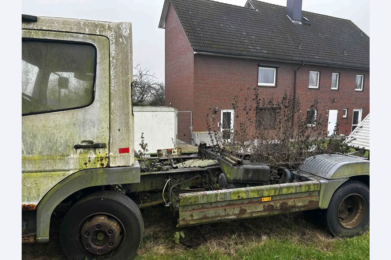 various cars, trucks, motorcycles, work machines and factory equipment-1